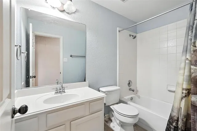 $625,000 | 2085 Club Lake Circle, Rockwall, TX 75087