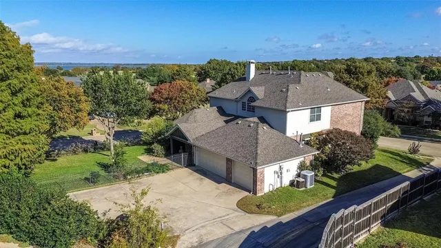 $625,000 | 2085 Club Lake Circle, Rockwall, TX 75087