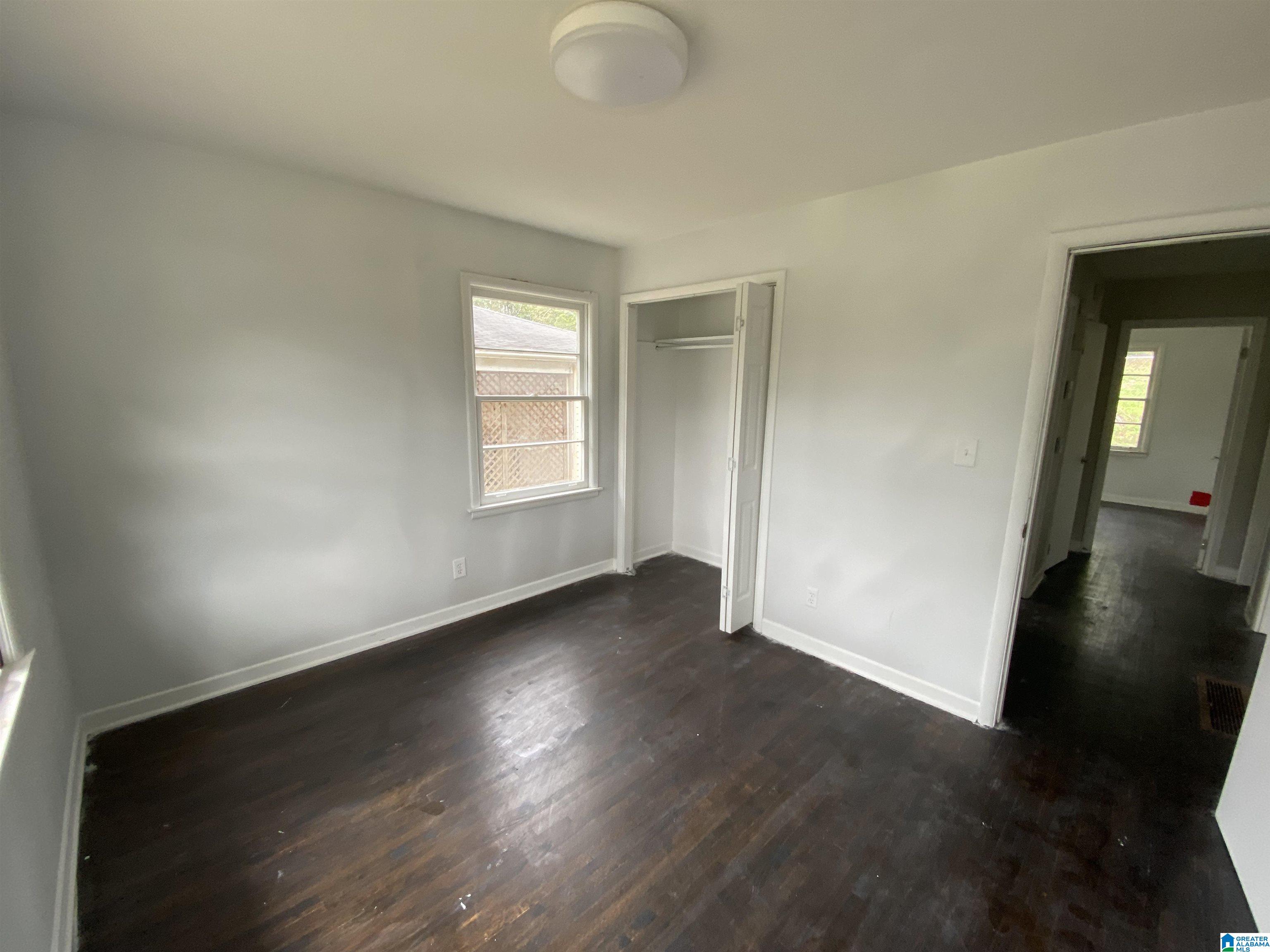 544 Camellia Road Birmingham, AL 35215 - Photo 6 of 38