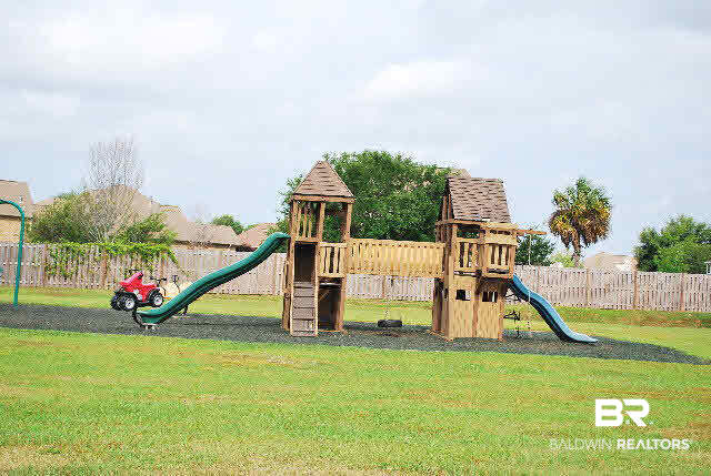 11188 Roanoke Loop Daphne, AL 36526 - Photo 35 of 40 PlayGround