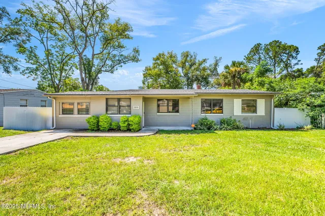 $239,900 | 7875 Denham Road East, Jacksonville, FL 32208