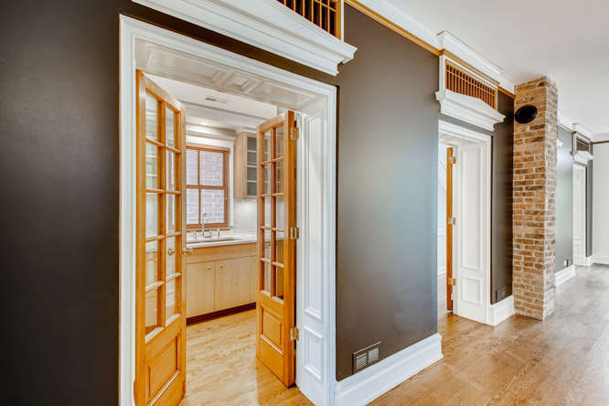 1429 West Roscoe Street Chicago, IL 60657 - Photo 7 of 65