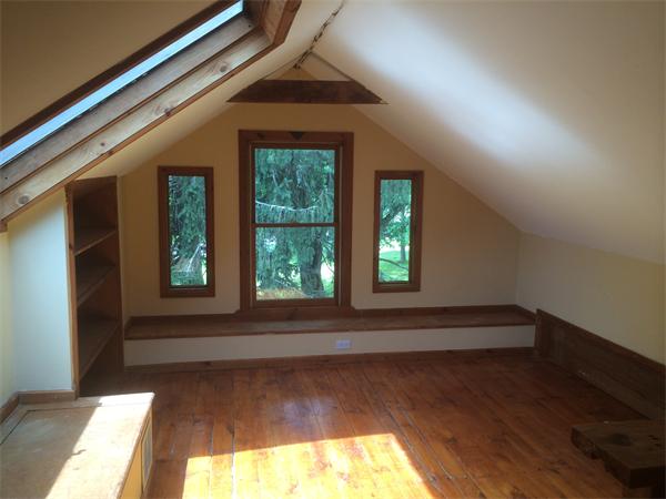 37 Evergreen Road Northampton, MA 01053 - Photo 18 of 27 a view of empty room with wooden floor and fan