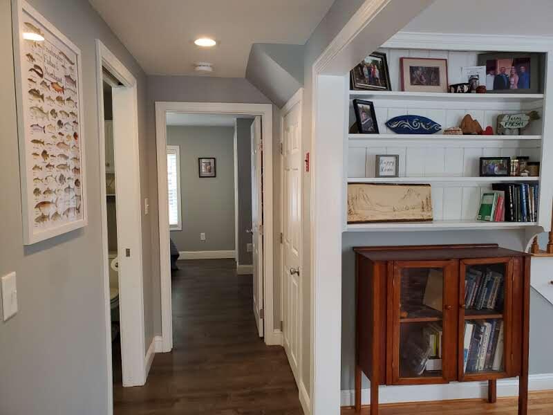 2528 North Bangor Road Bangor, ME 04401 - Photo 12 of 35 First Floor Hallway view