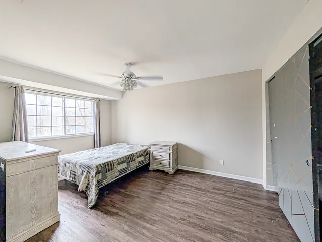 $2,937 | 8616 Hickory Avenue, Crystal Lake, IL 60014