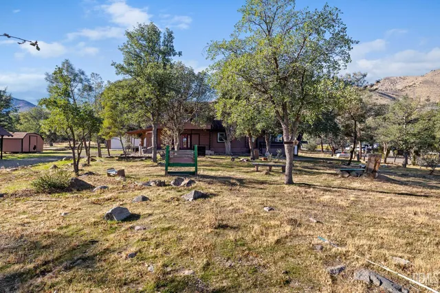 $452,000 | Undisclosed Address, Lake Isabella, CA 93240