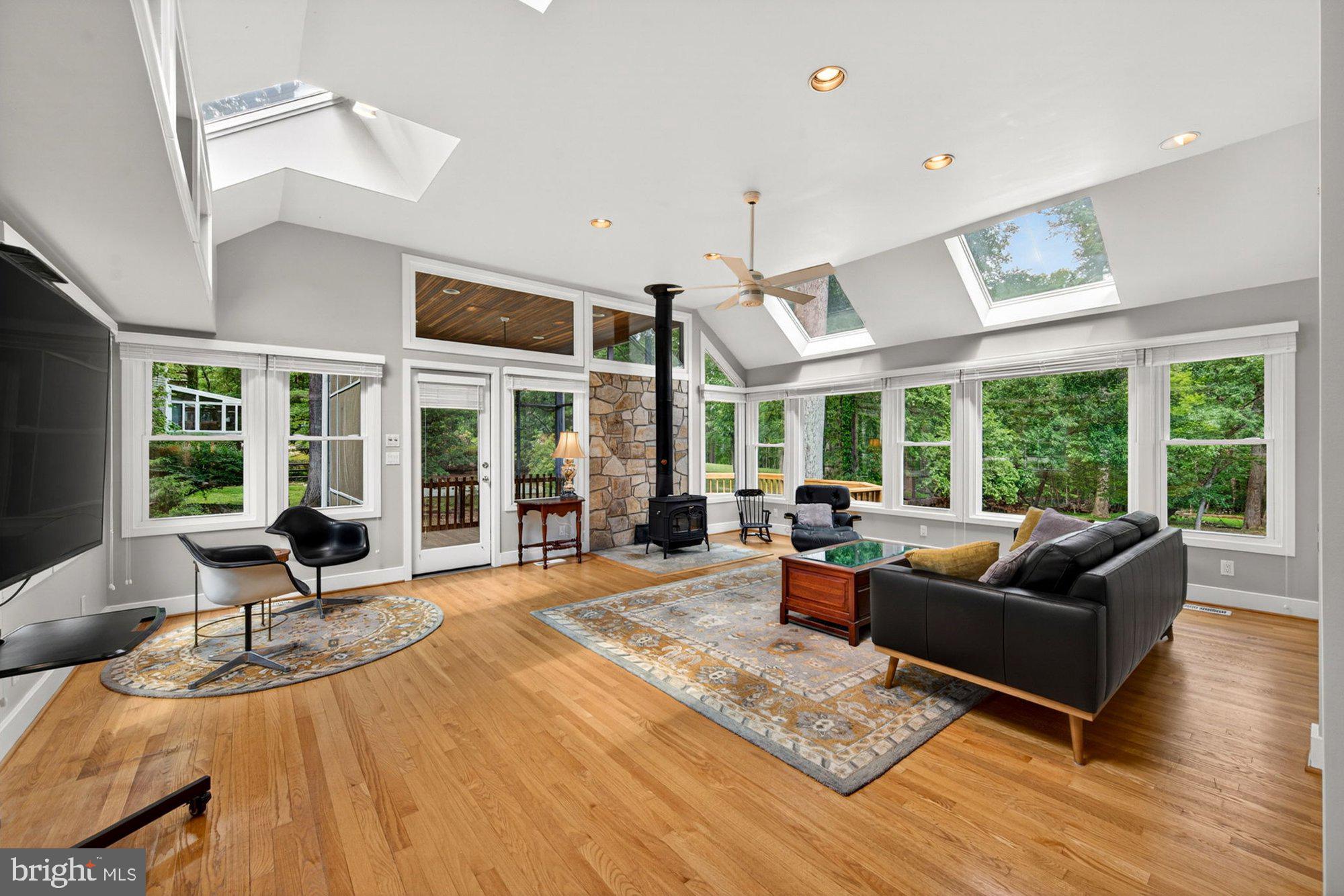 11416 Vale Road Oakton, VA 22124 - Photo 40 of 116 Gallery Image 40
