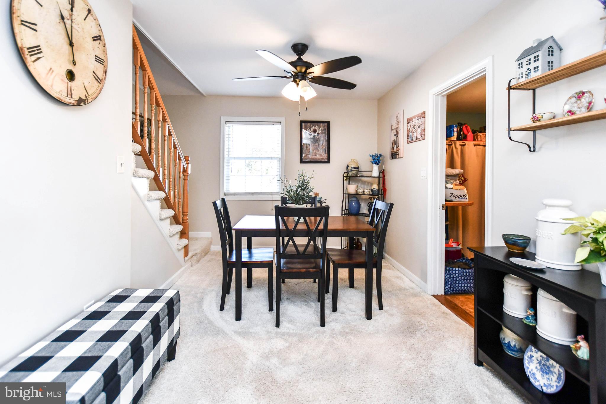 823 Selby Boulevard Edgewater, MD 21037 - Photo 20 of 40 a view of a livingroom with furniture and entryway