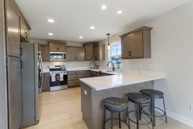 $549,900 | 13973 Blue Sky Drive, St. John, IN 46311