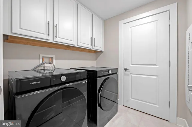 $699,900 | 210 Decoverly Drive, Unit 106, Gaithersburg, MD 20878