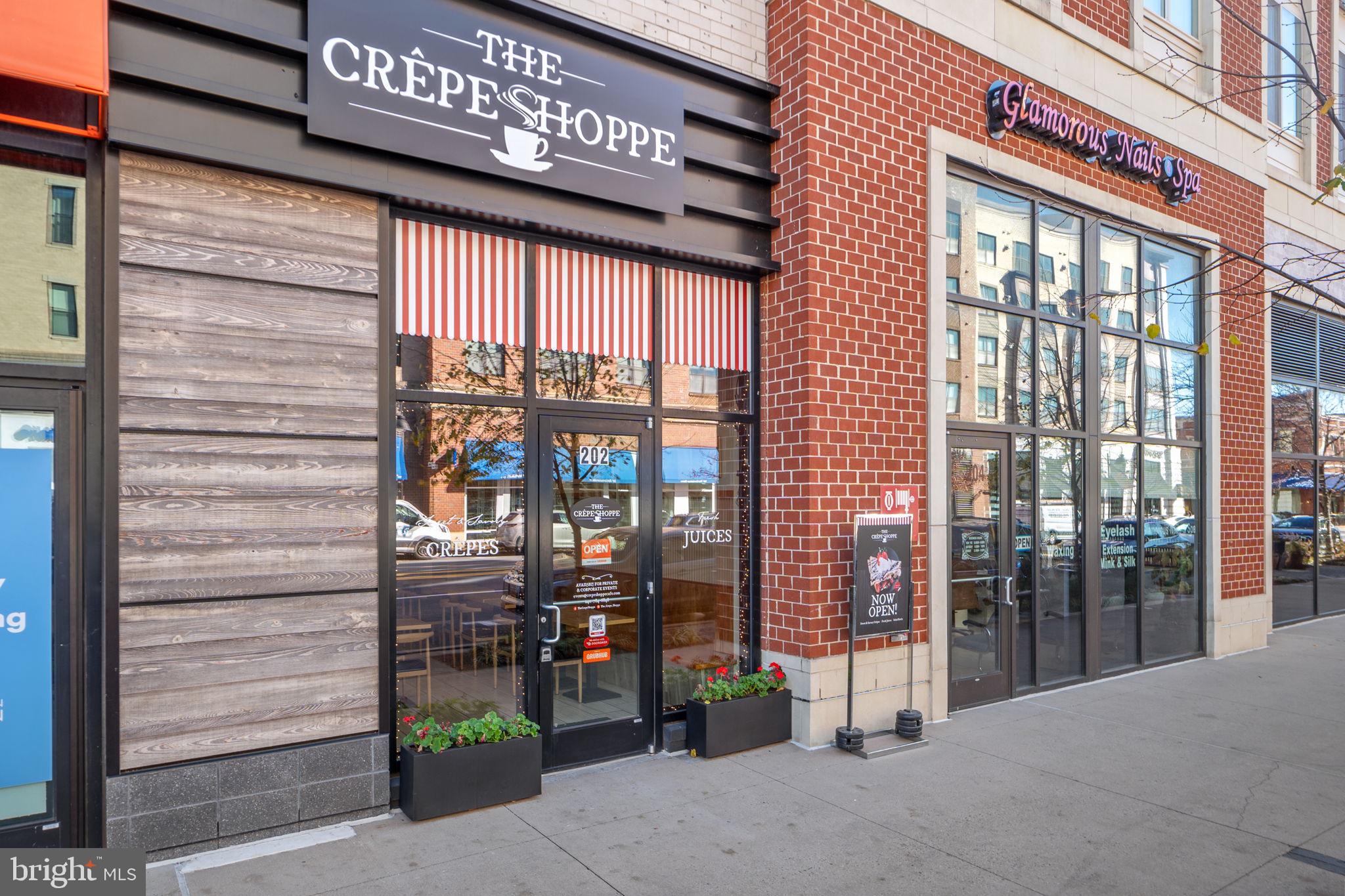 210 Decoverly Drive, Unit 106 Gaithersburg, MD 20878 - Photo 54 of 59 a view of entryway front of house