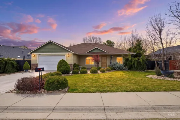 $455,000 | 1101 North Pioneer Way, Parma, ID 83660