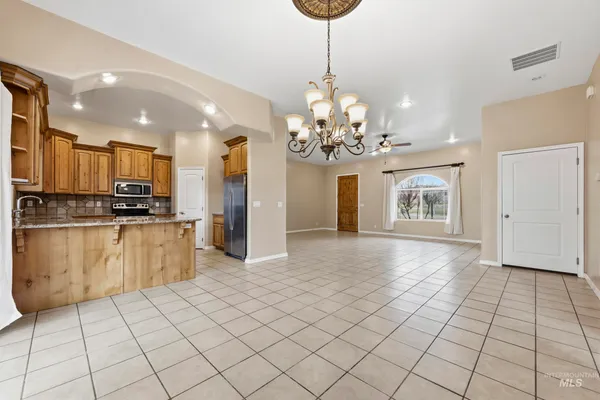 $455,000 | 1101 North Pioneer Way, Parma, ID 83660
