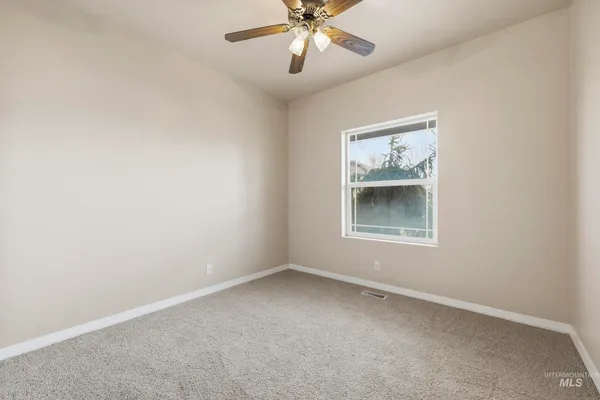 $455,000 | 1101 North Pioneer Way, Parma, ID 83660