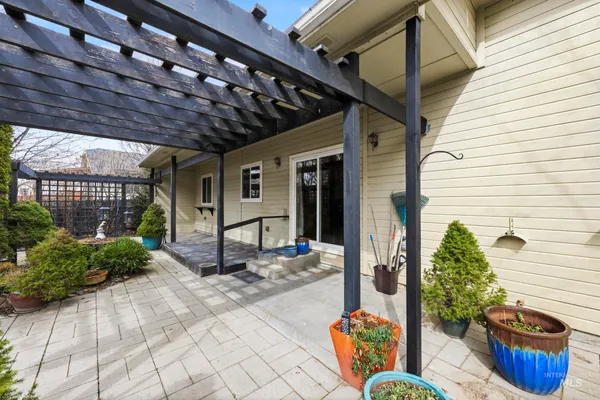 $455,000 | 1101 North Pioneer Way, Parma, ID 83660
