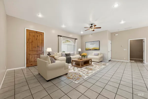 $455,000 | 1101 North Pioneer Way, Parma, ID 83660