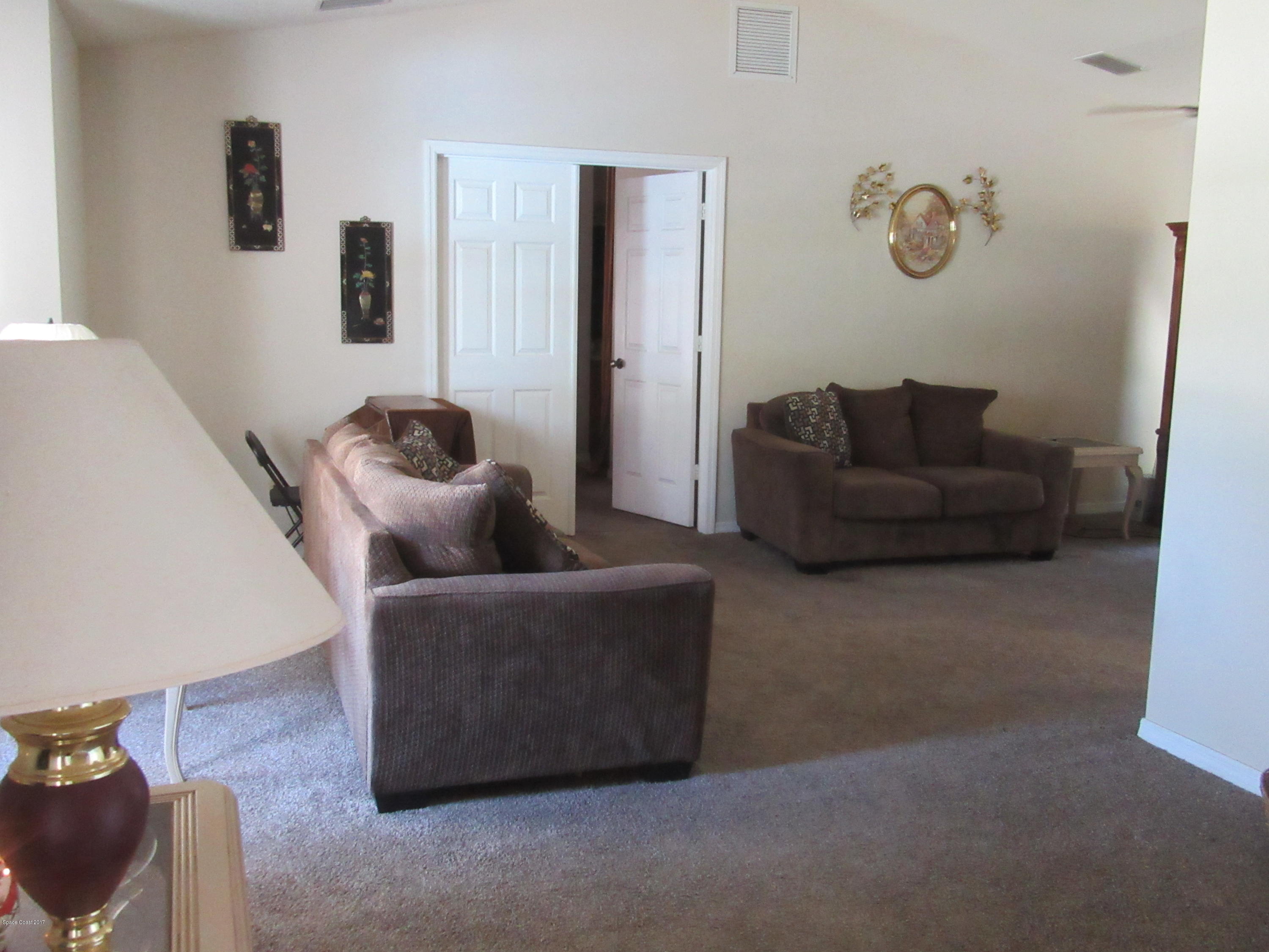 1294 Gerry Road Southwest Palm Bay, FL 32908 - Photo 3 of 28 IMG_0431