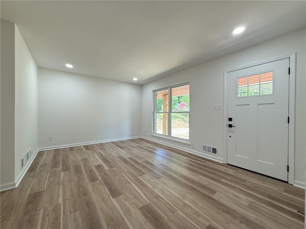 1564 Delia Drive Decatur, GA 30033 - Photo 3 of 33