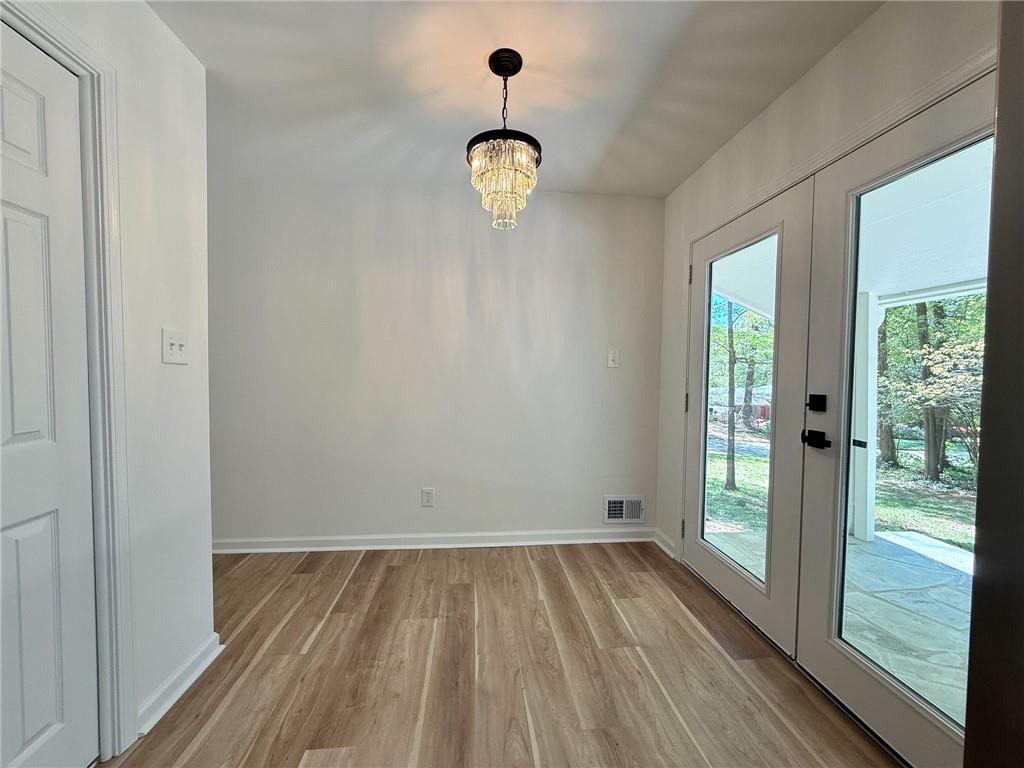 1564 Delia Drive Decatur, GA 30033 - Photo 4 of 33