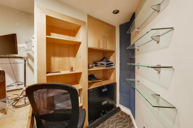 $429,900 | 4327 Wenonah Avenue, Stickney, IL 60402