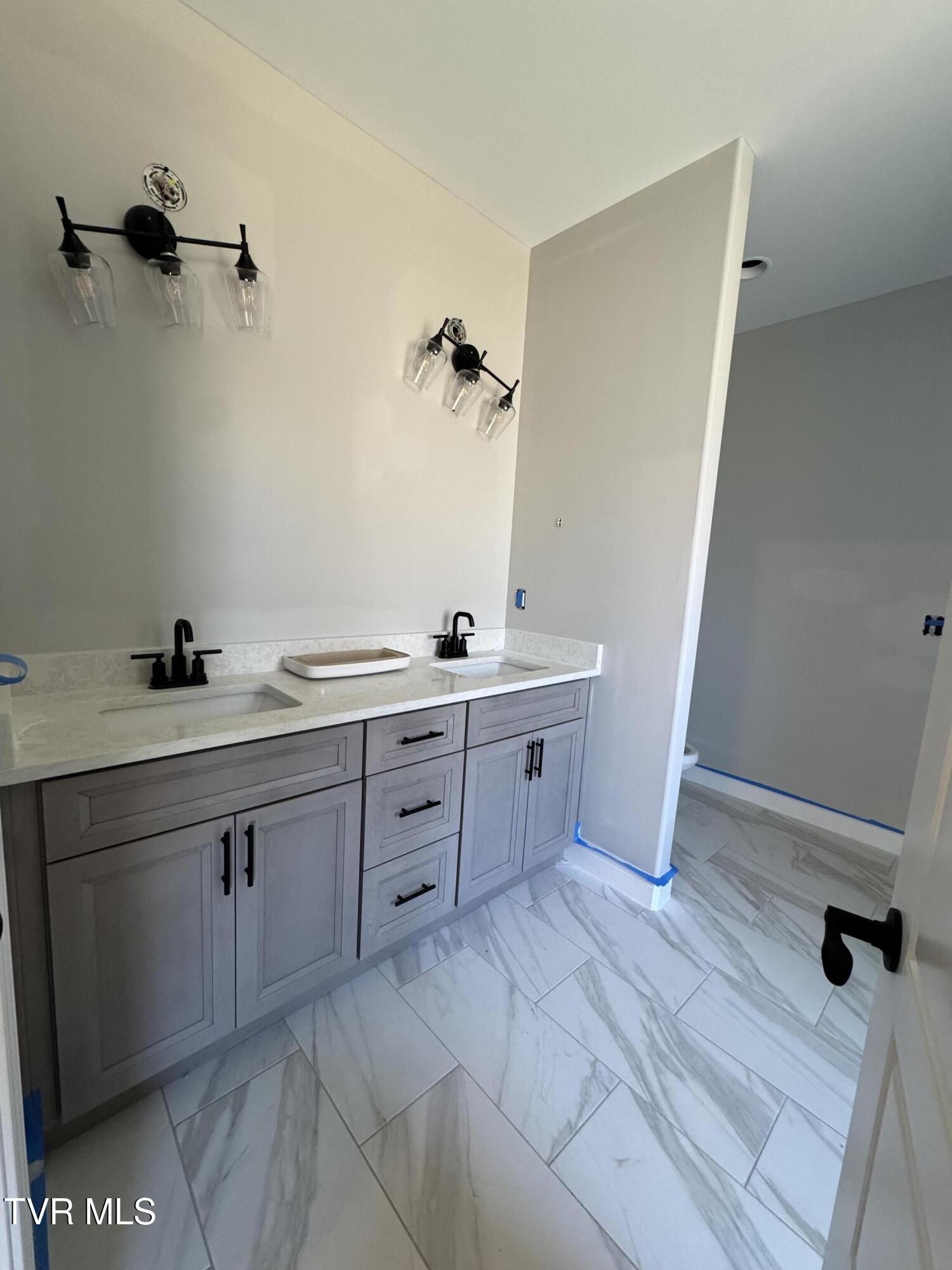 primary bath