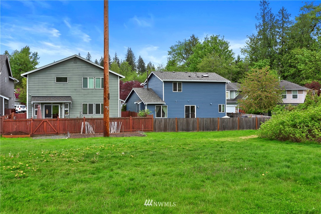 18718 10th Avenue Southeast Bothell, WA 98012 - Photo 23 of 28