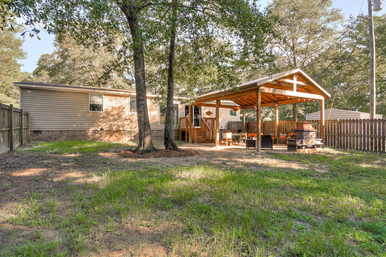 1109 Miles Road Harlem, GA 30814 - Photo 43 of 47 043