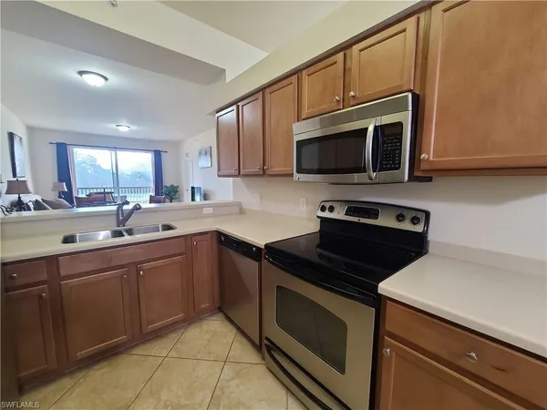 $5,400 | 10321 Heritage Bay Boulevard, Unit 1524, Naples, FL 34120