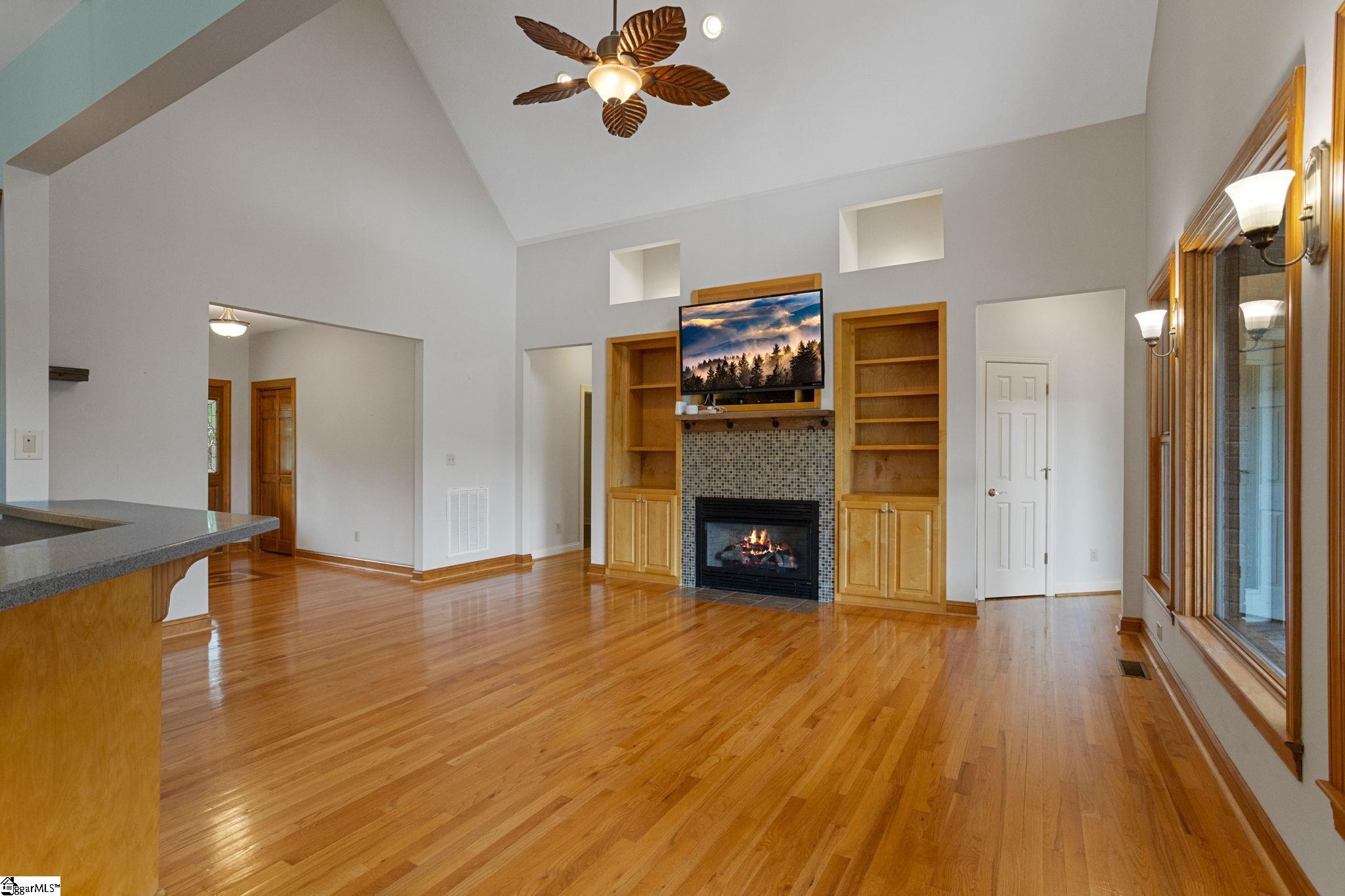 4183 Berry Mill Road Greer, SC 29651 - Photo 8 of 36