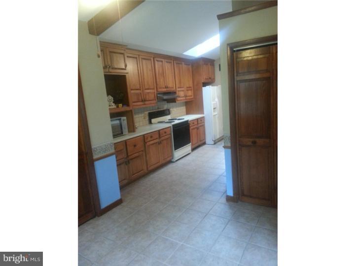 317 South Manoa Road Havertown, PA 19083 - Photo 12 of 25 Kitchen
