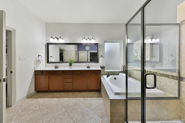 $479,900 | 10811 Newcroft Place, Helotes, TX 78023