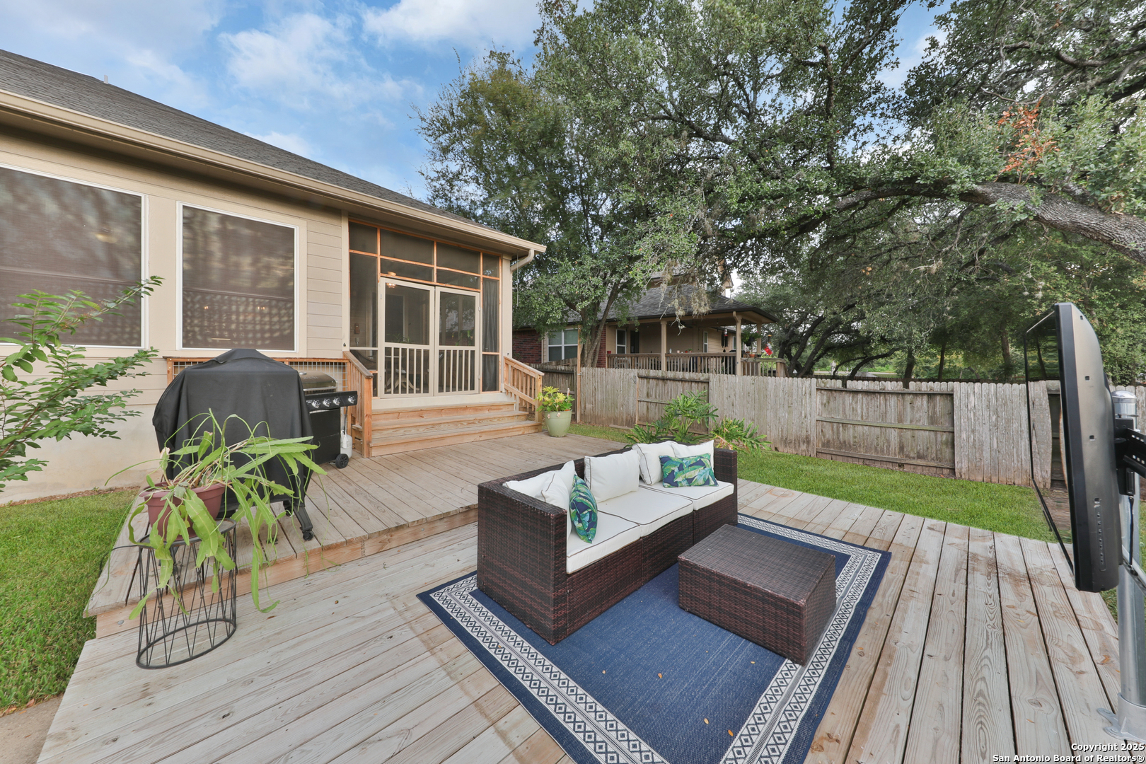 10811 Newcroft Place Helotes, TX 78023 - Photo 46 of 52 a house view with a seating space