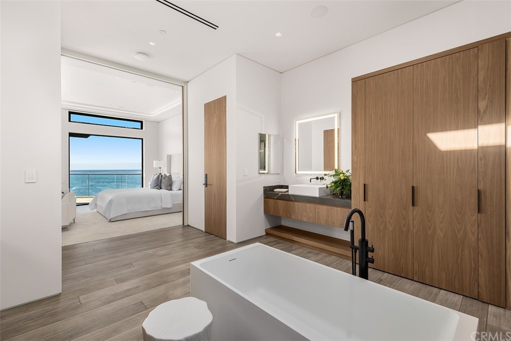 63 Monarch Bay Drive Dana Point, CA 92629 - Photo 15 of 60