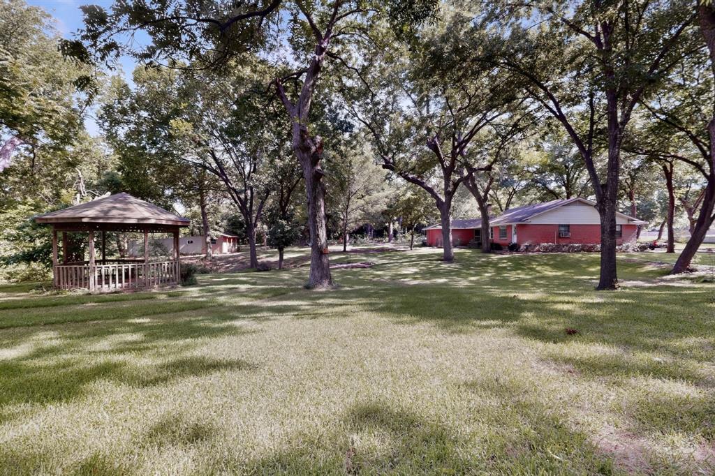 300 North Chattey Road DeSoto, TX 75115 - Photo 33 of 38