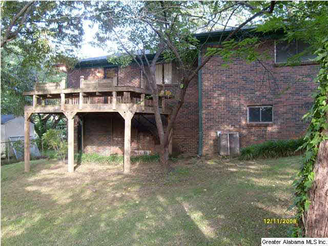 505 Ridgewood Avenue Fairfield, AL 35064 - Photo 8 of 12