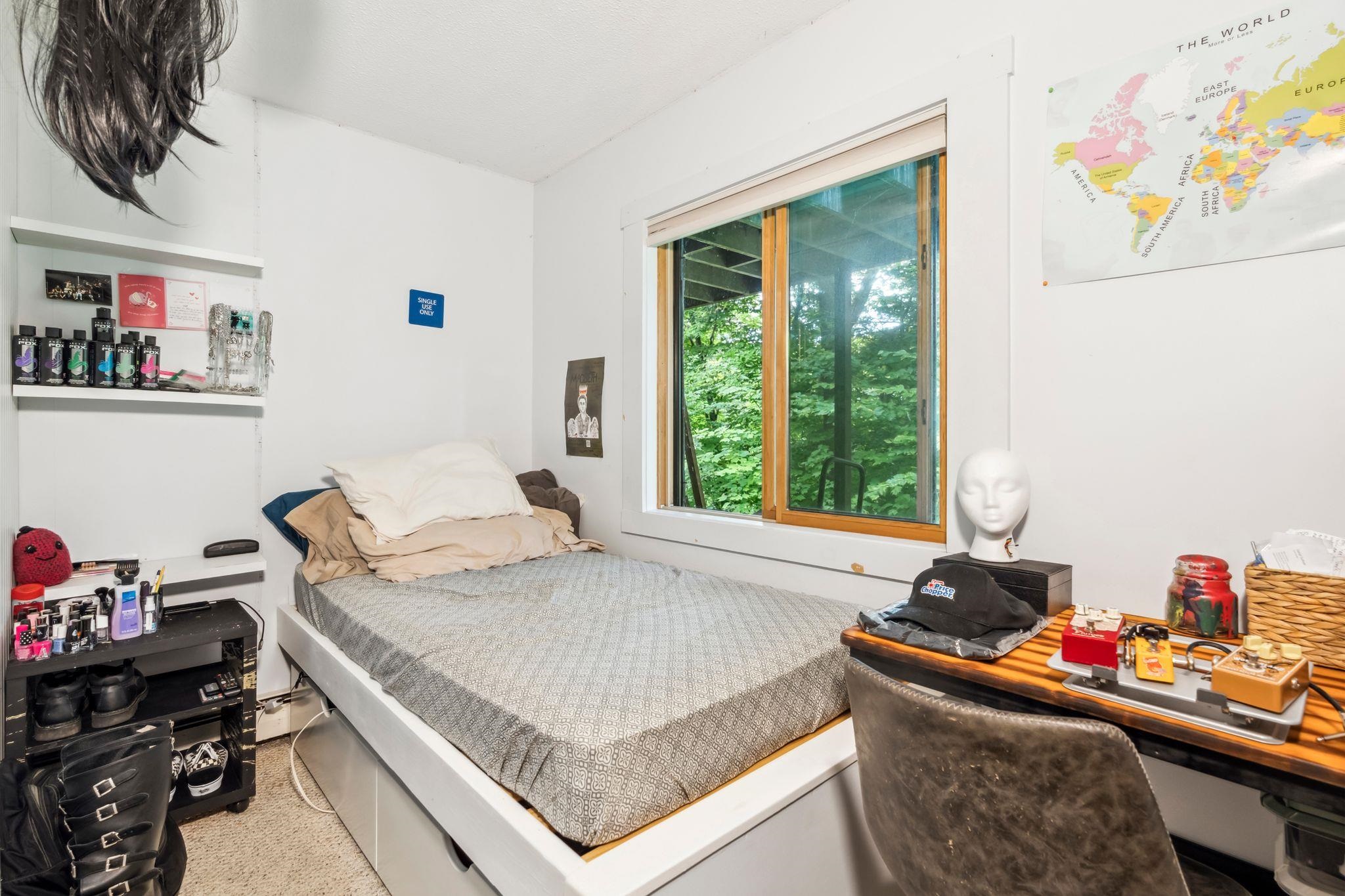 253 Old Quechee Road, Unit 4C Hartford, VT 05059 - Photo 15 of 24 Gallery Image 15