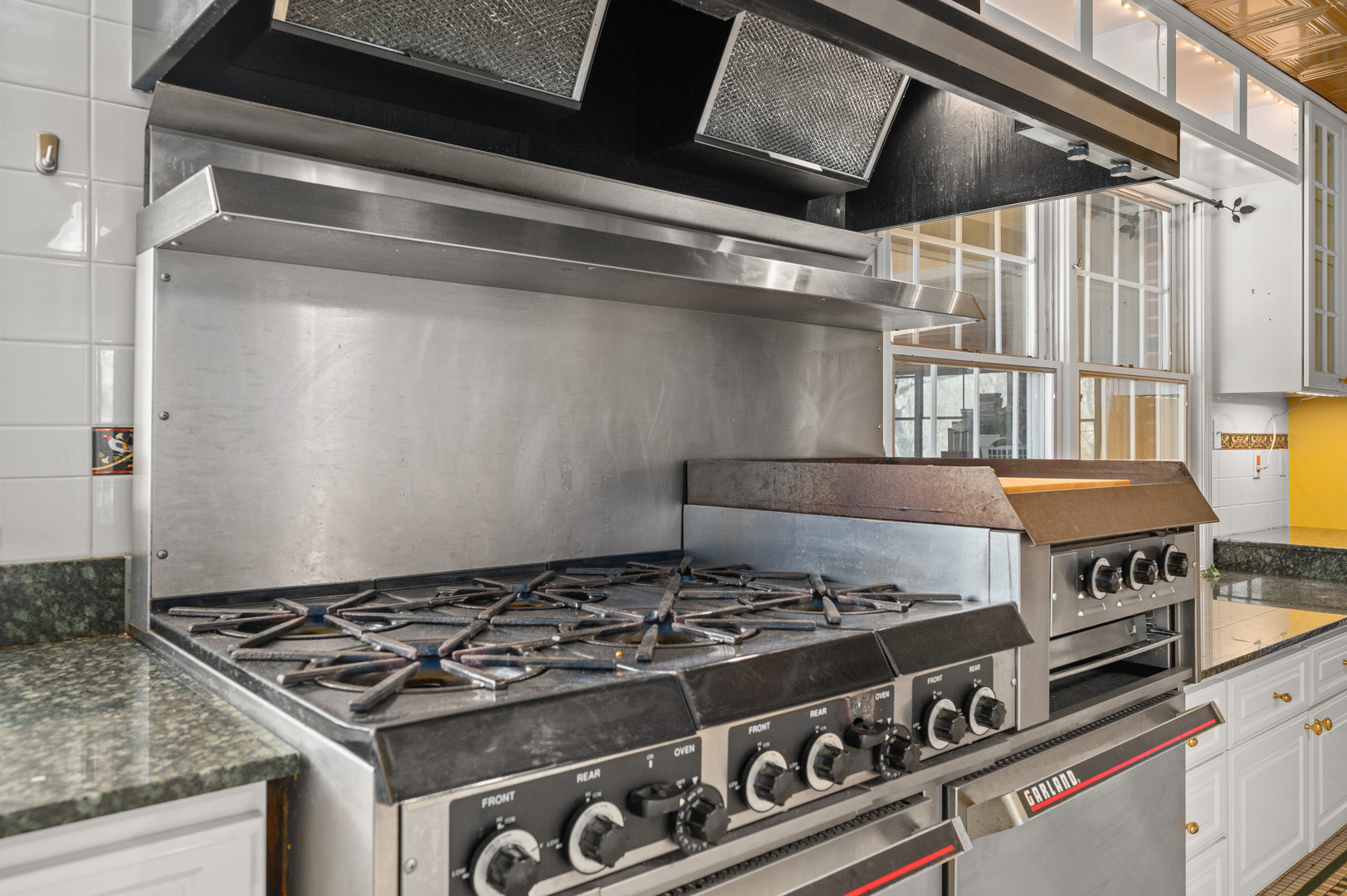 1017 Fisk Road Compton, IL 61318 - Photo 17 of 60 a stove top oven sitting inside of a kitchen