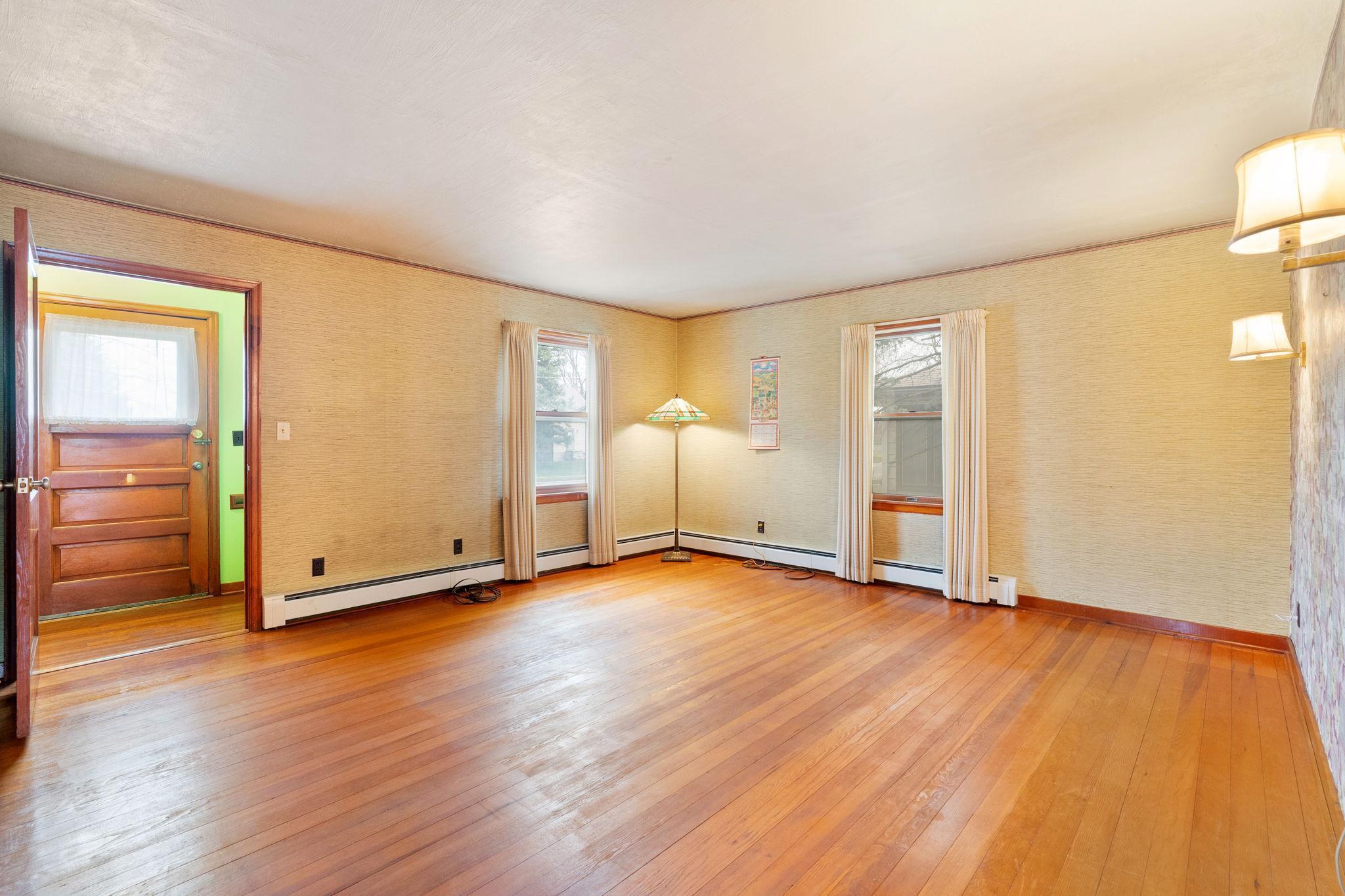 608 8th Street Southeast Waseca, MN 56093 - Photo 18 of 69