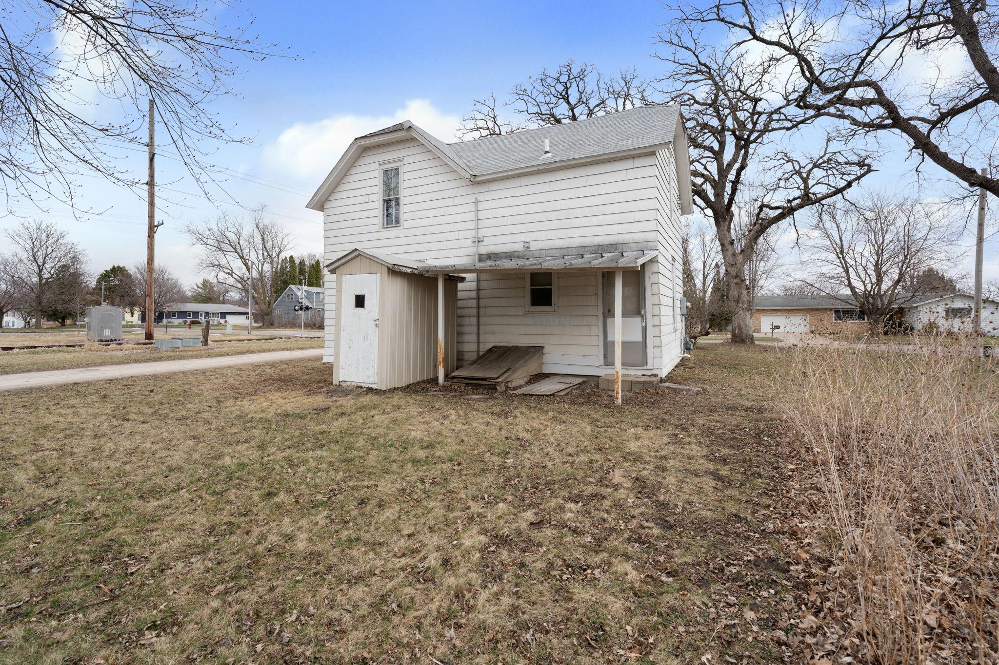608 8th Street Southeast Waseca, MN 56093 - Photo 40 of 69