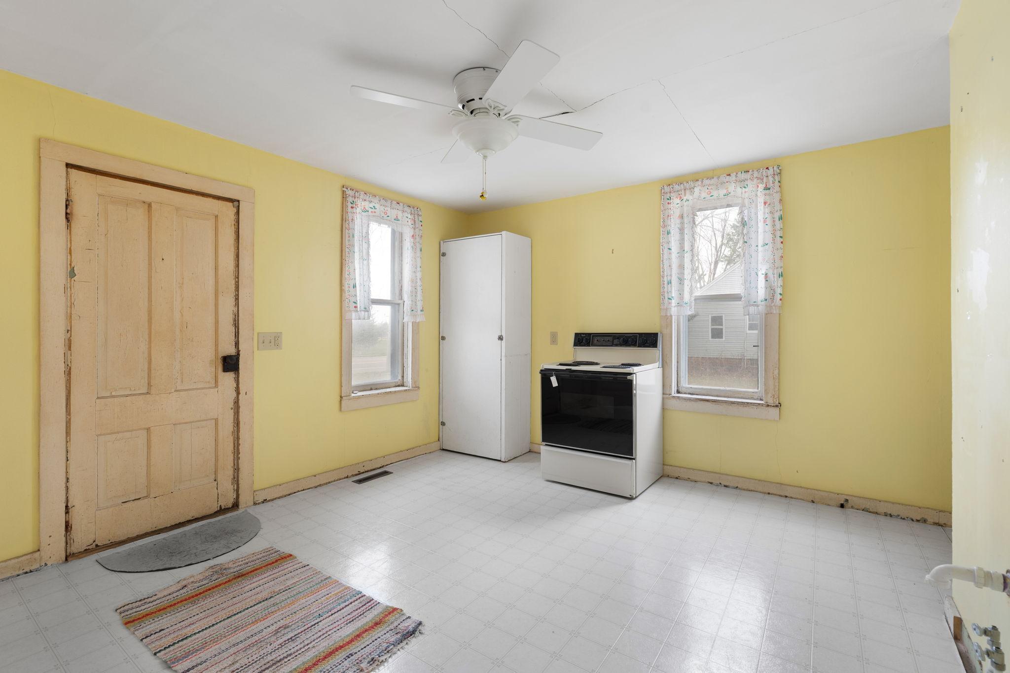 608 8th Street Southeast Waseca, MN 56093 - Photo 42 of 69