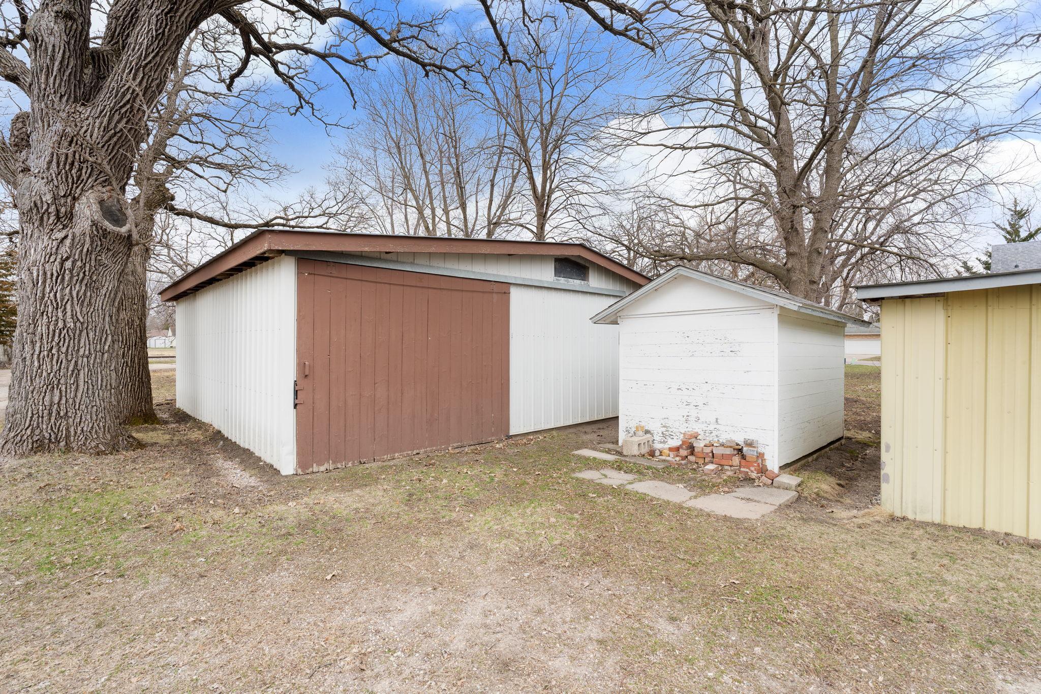 608 8th Street Southeast Waseca, MN 56093 - Photo 58 of 69