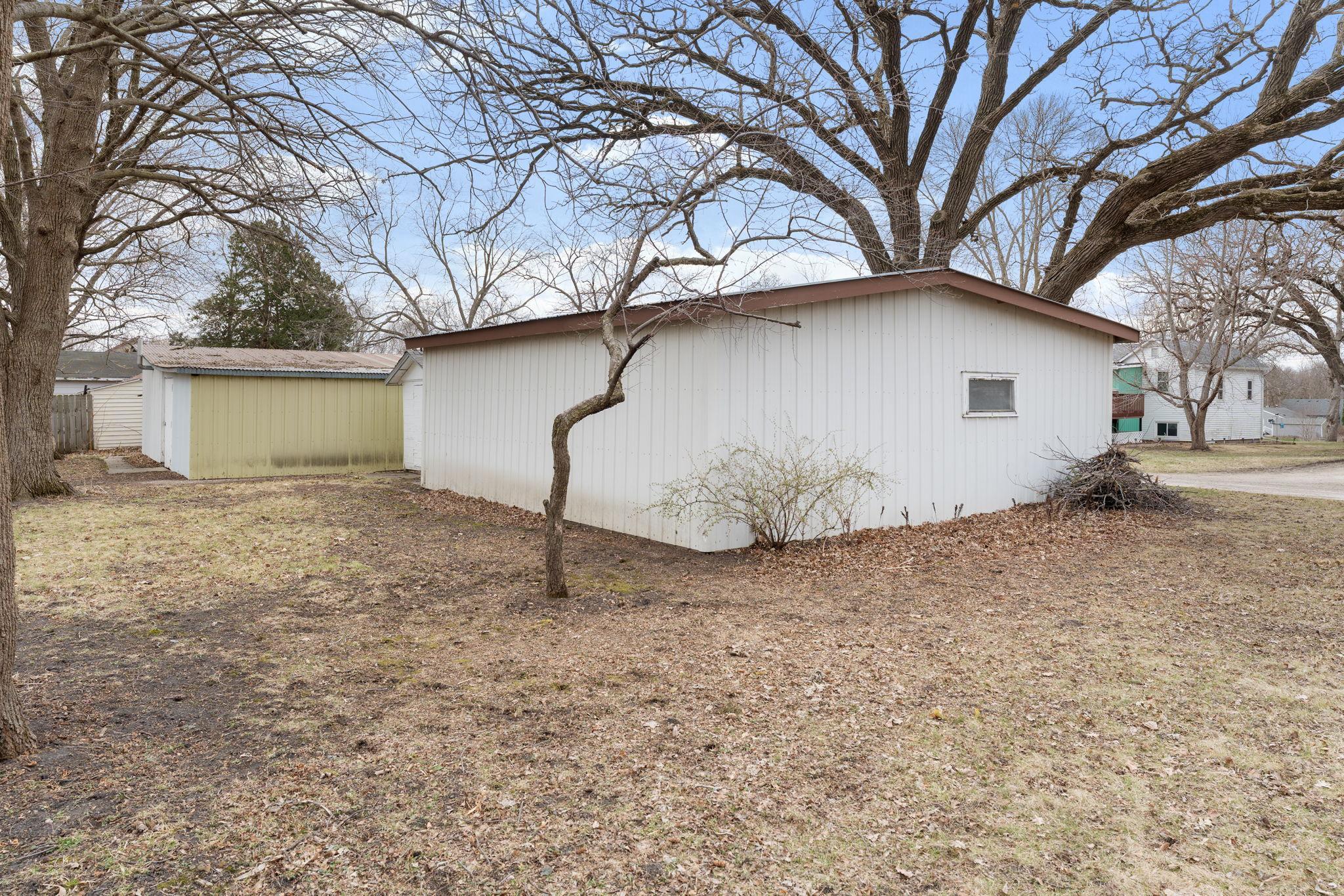 608 8th Street Southeast Waseca, MN 56093 - Photo 63 of 69