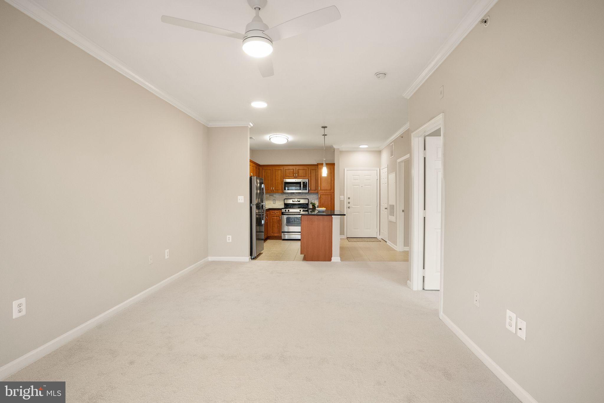 12913 Centre Park Circle, Unit 401 Herndon, VA 20171 - Photo 8 of 29