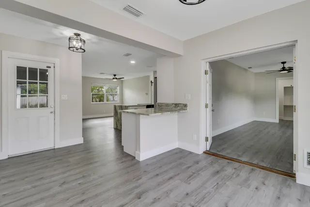 $434,500 | 7309 Southeast Hobe Terrace, Hobe Sound, FL 33455