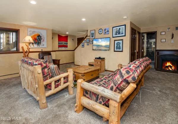 $1,295,000 | 13 Pinion Lane, Eagle, CO 81631