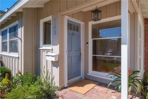 $9,000 | 743 26th Street, Manhattan Beach, CA 90266