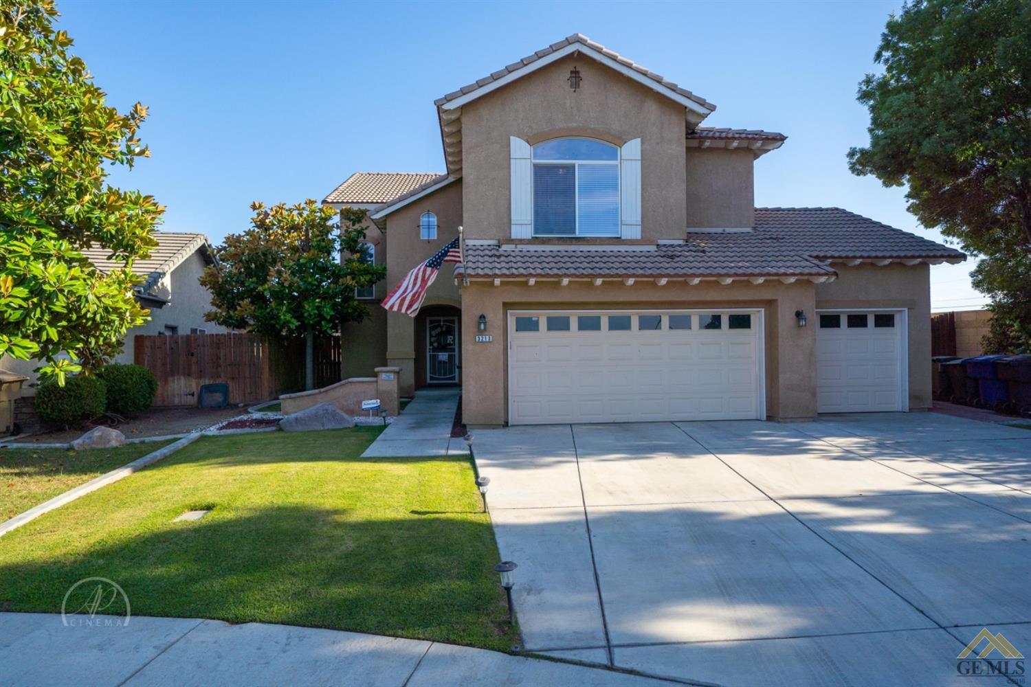 3213 Crescent Ridge Street Bakersfield, CA 93313 - Photo 1 of 27 Gallery Image 1