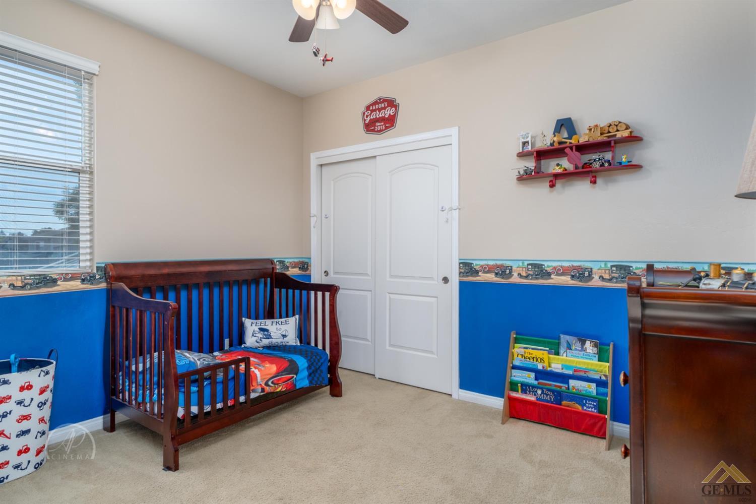 3213 Crescent Ridge Street Bakersfield, CA 93313 - Photo 17 of 27 Gallery Image 17