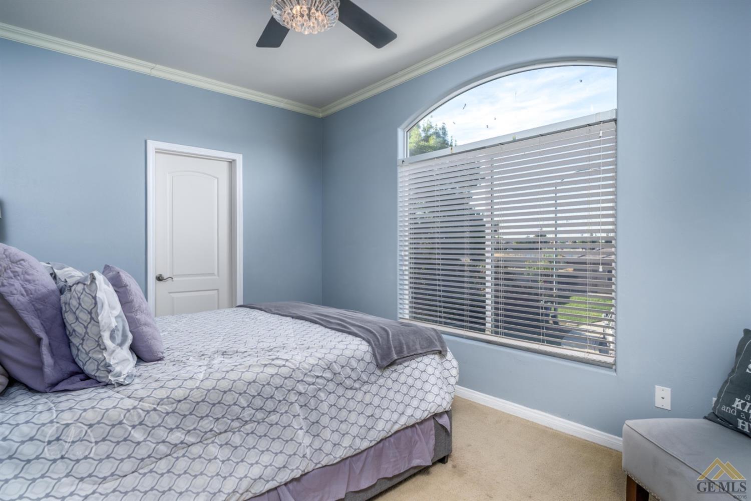 3213 Crescent Ridge Street Bakersfield, CA 93313 - Photo 18 of 27 Gallery Image 18