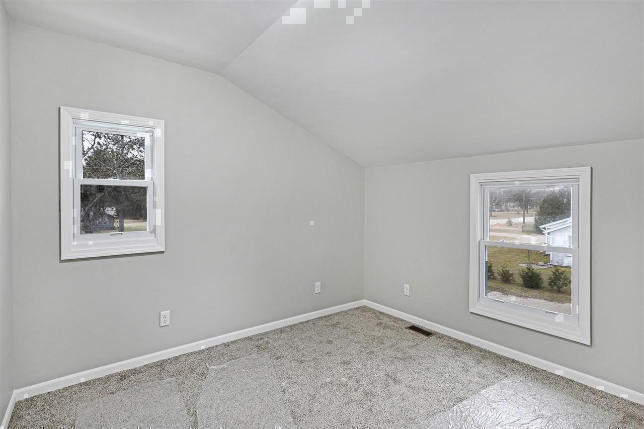9149 North Seymour Road Flushing, MI 48433 - Photo 15 of 21 21552027-14.JPG